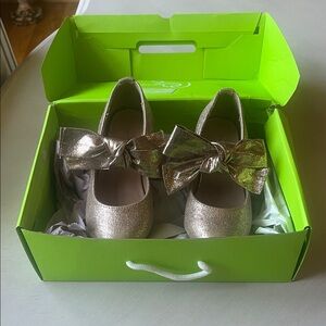 Sam Edelman Kids Gold Bow Dress Shoes